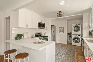2826 Somerset Dr, Los Angeles, CA 90016 - Photo 9
