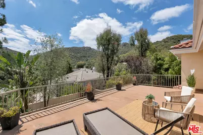 2430 Ranchgrove Dr, Westlake Village, CA 91361 - Photo 37