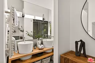 2409 Wilson Ave, Venice, CA 90291 - Photo 17