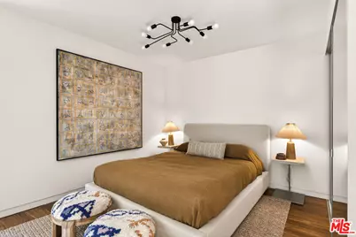 2409 Wilson Ave, Venice, CA 90291 - Photo 9