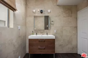 8740 Wonderland Ave, Los Angeles, CA 90046 - Photo 15