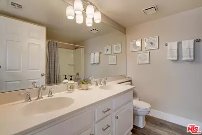 22348 Heritage Pass Pl, Chatsworth, CA 91311 - Photo 19