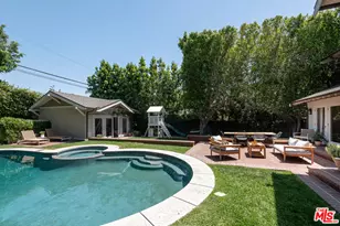 214 S Van Ness Ave, Los Angeles, CA 90004 - Photo 23