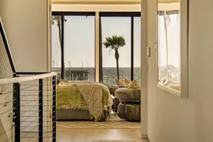 3011 Ocean Front Walk, Venice, CA 90291 - Photo 19