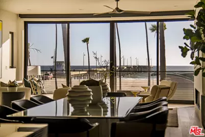 3011 Ocean Front Walk, Venice, CA 90291 - Photo 3