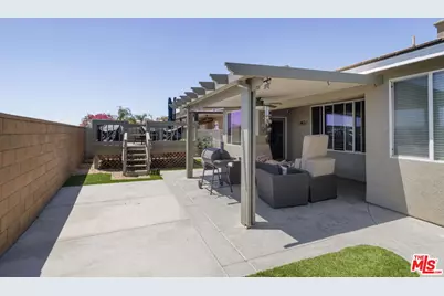 27705 Bluff Vista Way, Menifee, CA 92584 - Photo 31