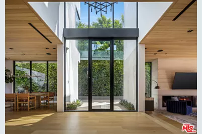 952 N Laurel Ave, Los Angeles, CA 90046 - Photo 5