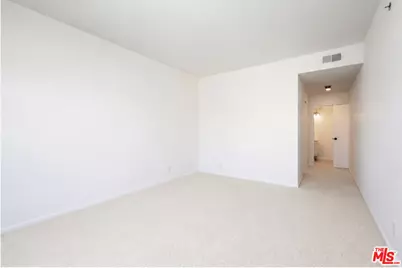 5100 Via Dolce #206, Marina del Rey, CA 90292 - Photo 15