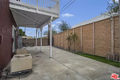 15513 S Tarrant Ave, East Rancho Dominguez, CA 90220 - Photo 27