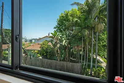 2202 Washington Ave #B, Santa Monica, CA 90403 - Photo 11