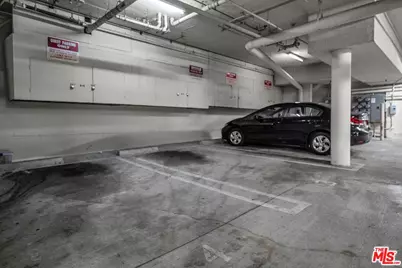 11667 Gorham Ave #203, Los Angeles, CA 90049 - Photo 85