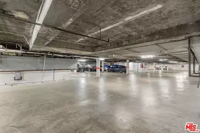12115 San Vicente Blvd #111, Los Angeles, CA 90049 - Photo 25