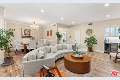 14844 Dickens St #108, Sherman Oaks, CA 91403 - Photo 1