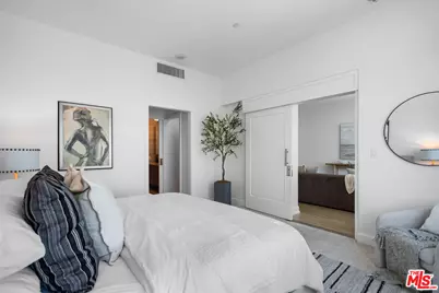 900 W Olympic Blvd #37E, Los Angeles, CA 90015 - Photo 25