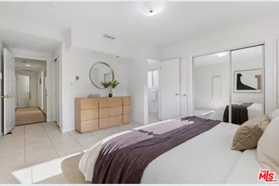 1317 Sinaloa Dr, Glendale, CA 91207 - Photo 27