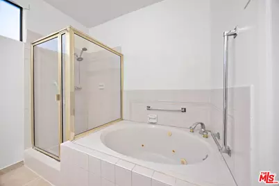 9836 Vidor Dr #1B, Los Angeles, CA 90035 - Photo 23