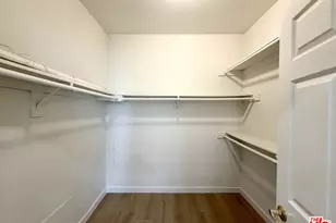 9836 Vidor Dr, Los Angeles, CA 90035 - Photo 21