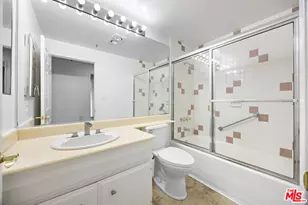 9836 Vidor Dr, Los Angeles, CA 90035 - Photo 17