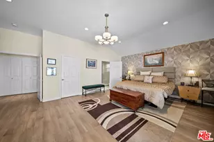 6015 Topeka Dr, Tarzana, CA 91356 - Photo 17