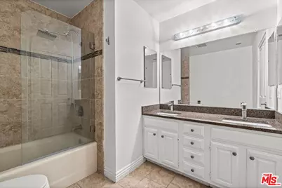 11907 Darlington Ave #101, Los Angeles, CA 90049 - Photo 21