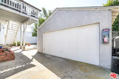 1232 1st St, Hermosa Beach, CA 90254 - Photo 17