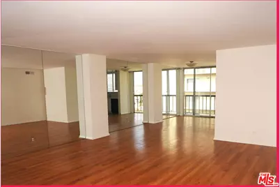 10747 Wilshire Blvd #1105, Los Angeles, CA 90024 - Photo 9