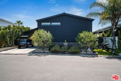 29500 Heathercliff Rd. #106, Malibu, CA 90265 - Photo 33