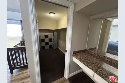 15554 Parthenia St #8, North Hills, CA 91343 - Photo 17