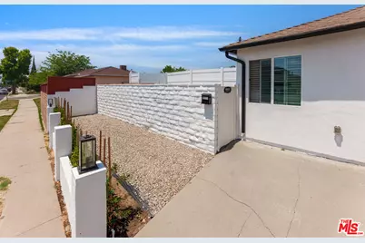 6633 Belmar Ave, Reseda, CA 91335 - Photo 45