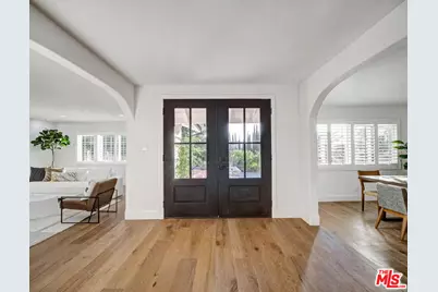 4732 Del Moreno Dr, Woodland Hills, CA 91364 - Photo 7