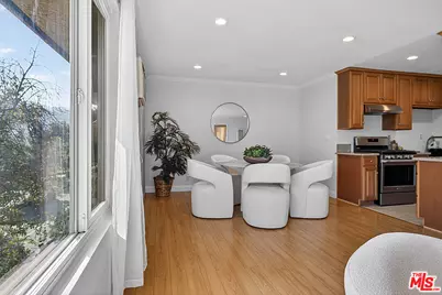 3907 La Crescenta Ave #203, La Crescenta, CA 91214 - Photo 9