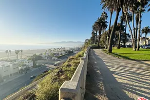 912 6th St, Santa Monica, CA 90403 - Photo 11