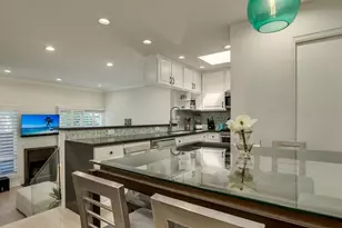 1144 17th St, Santa Monica, CA 90403 - Photo 1