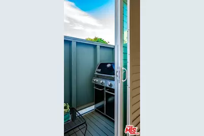 1144 17th St #11, Santa Monica, CA 90403 - Photo 23