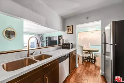 9005 Cynthia St #102, West Hollywood, CA 90069 - Photo 13