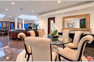 8835 Evanview Dr, Los Angeles, CA 90069 - Photo 15