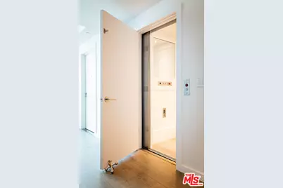 9000 W 3rd St #204, Los Angeles, CA 90048 - Photo 15