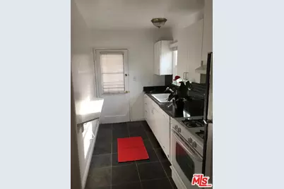 2514 W Chandler Blvd, Burbank, CA 91505 - Photo 37
