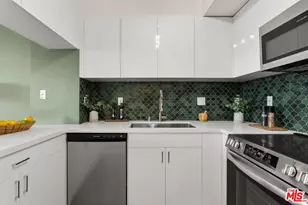 969 Hilgard Ave, Los Angeles, CA 90024 - Photo 9
