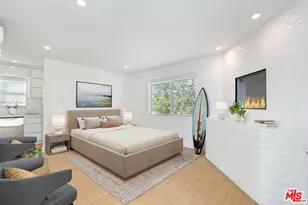 2419 Ocean Front Walk, Venice, CA 90291 - Photo 33