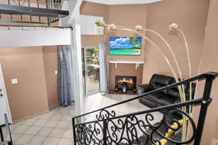 13567 Valerio St, Van Nuys, CA 91405 - Photo 3