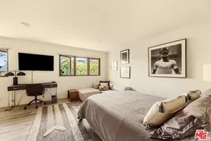 8410 Edwin Dr, Los Angeles, CA 90046 - Photo 21