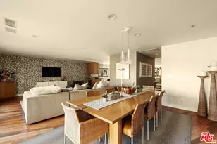 8410 Edwin Dr, Los Angeles, CA 90046 - Photo 11