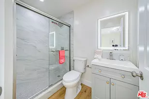 5633 La Mirada Ave, Los Angeles, CA 90038 - Photo 9