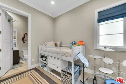 20558 W Overlook Ct, Porter Ranch, CA 91326 - Photo 33