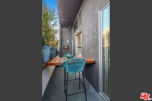 472 Rosecrans Ave, Manhattan Beach, CA 90266 - Photo 19