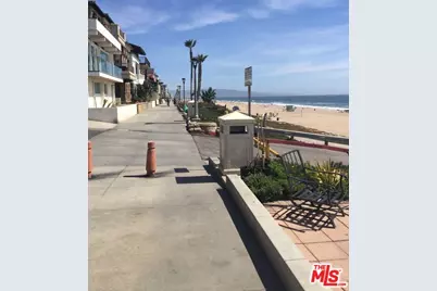 472 Rosecrans Ave, Manhattan Beach, CA 90266 - Photo 39