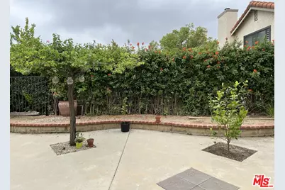 19528 Eagle Ridge Ln, Porter Ranch, CA 91326 - Photo 15