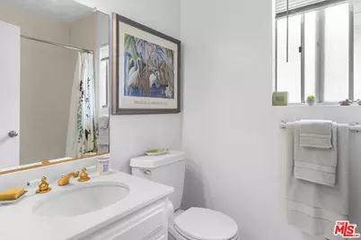 1828 Barry Ave #4, Los Angeles, CA 90025 - Photo 17
