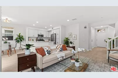 3608 W Chapman Ln, Inglewood, CA 90305 - Photo 9